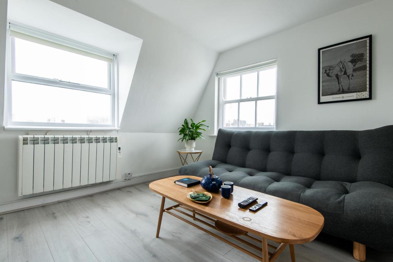 Newly Renovated One-bedroom, 99 Steps To The Sea